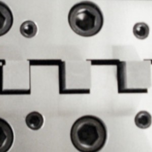 PVC -trä och skummande mögelserier